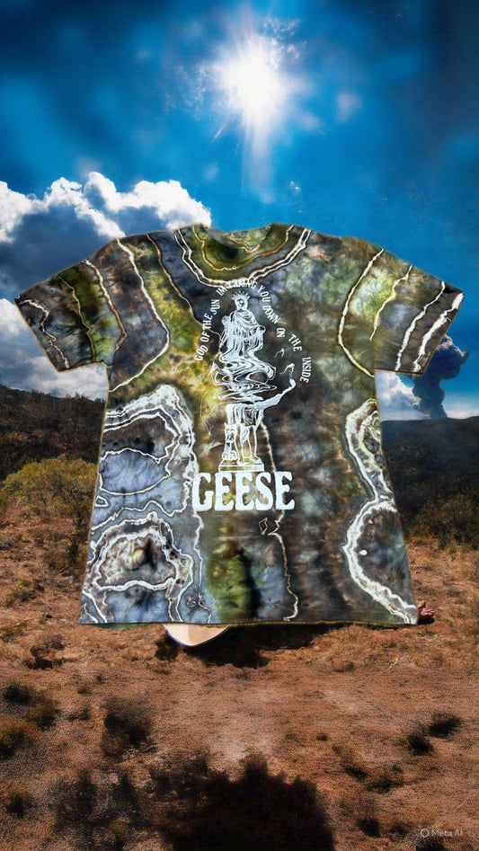 Geese 2122 God Of The Sun Tie-Dye Tshirt :::Medium:::