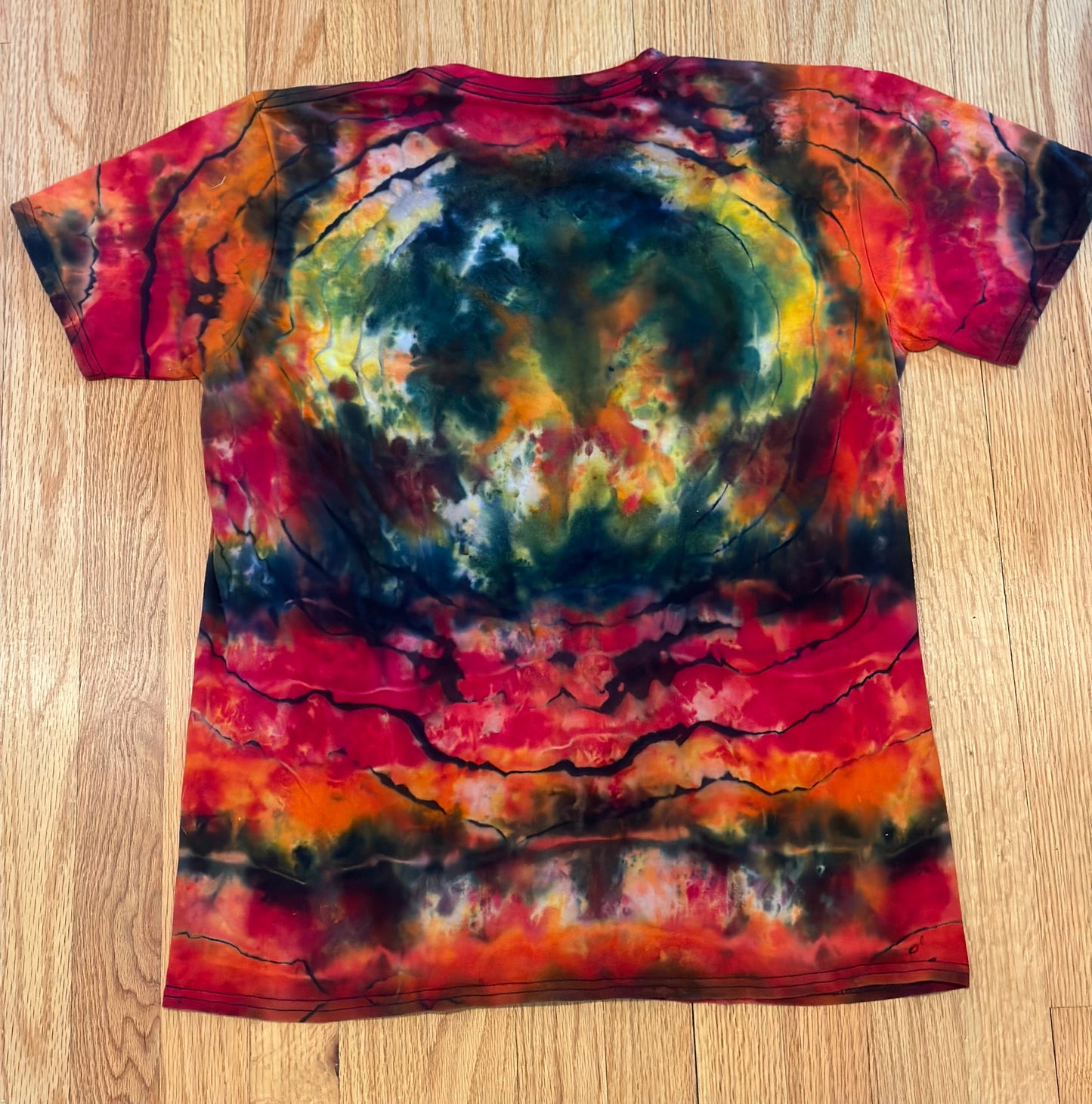 ::MEDIUM:: King Gizzard Nonagon Infinity Ice Tie Dye Shirt