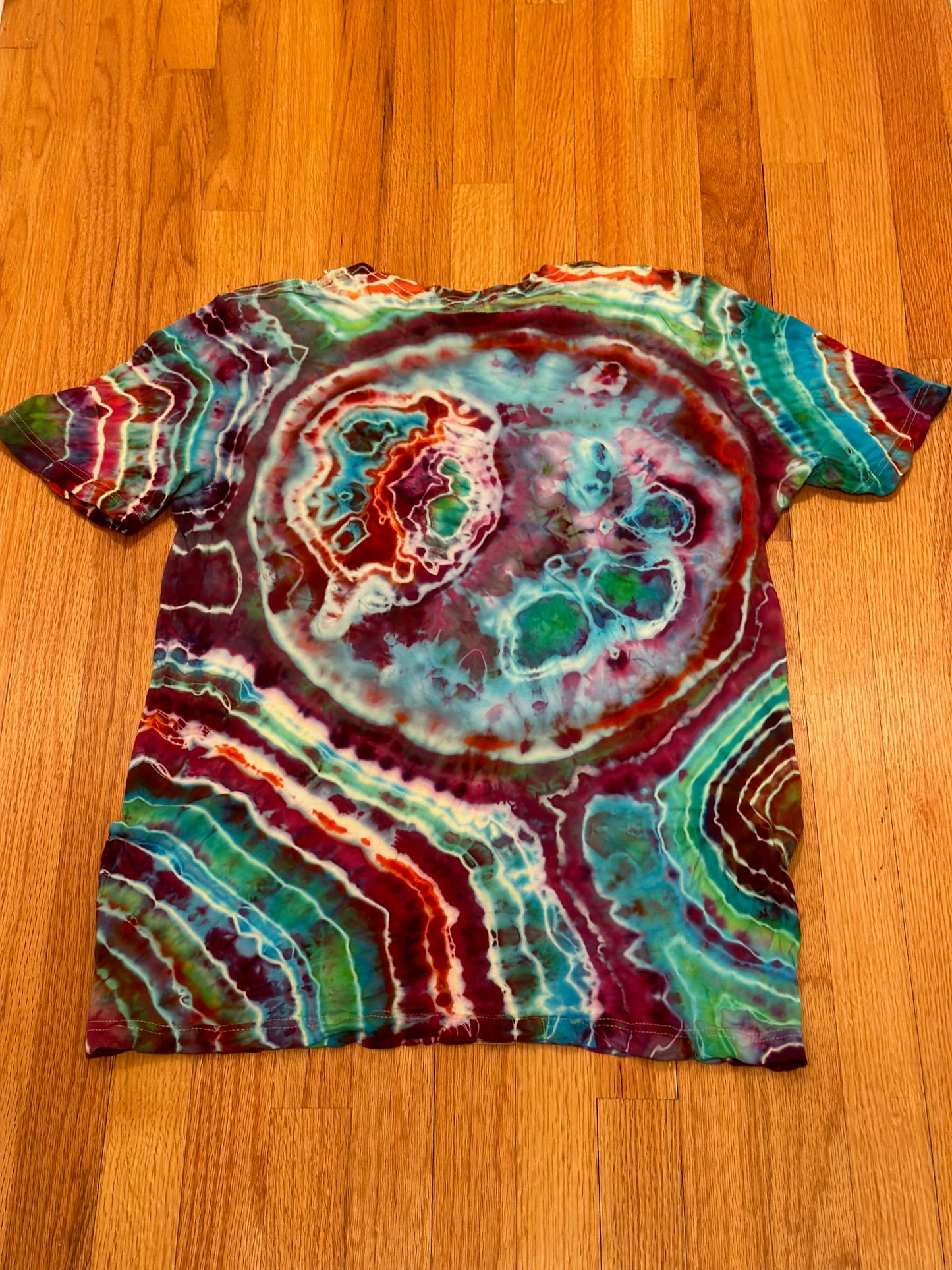 Geode Ice Tie Dye ::LARGE::